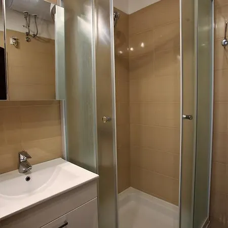 The Heart Of Πανσιόν